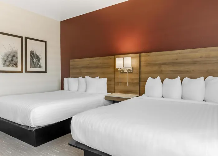 Western Inn&suites